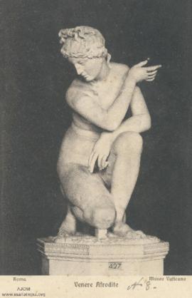Tarjeta Postal de una escultura "Venere Afrodite"